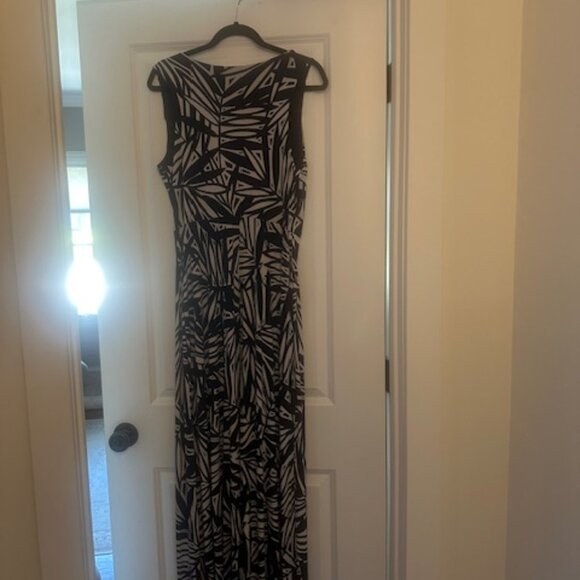Le Lis Navy and White Maxi Dress -Brand New with Tag - XL - Picture 2 of 5